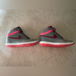 Vintage Nike Force Dunk Sky Hi High
Hidden Wedge Heel